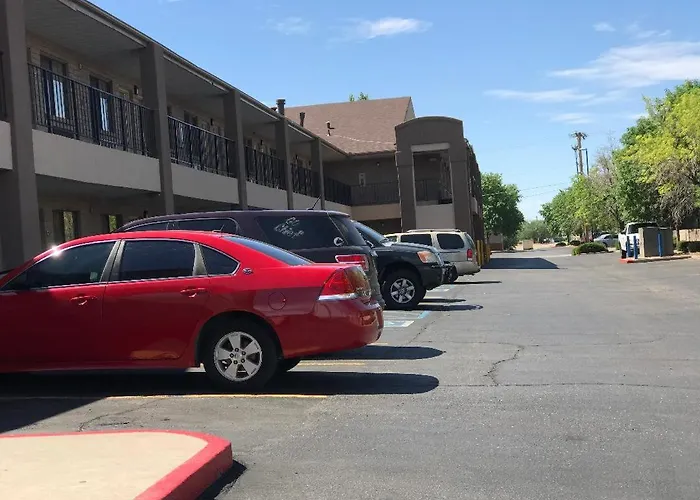 Days Inn By Wyndham Albuquerque West